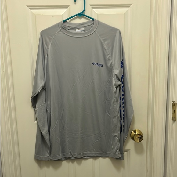 Columbia shirt - Picture 1 of 6